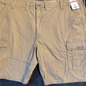 Wrangler Men's Khaki Cargo Shorts